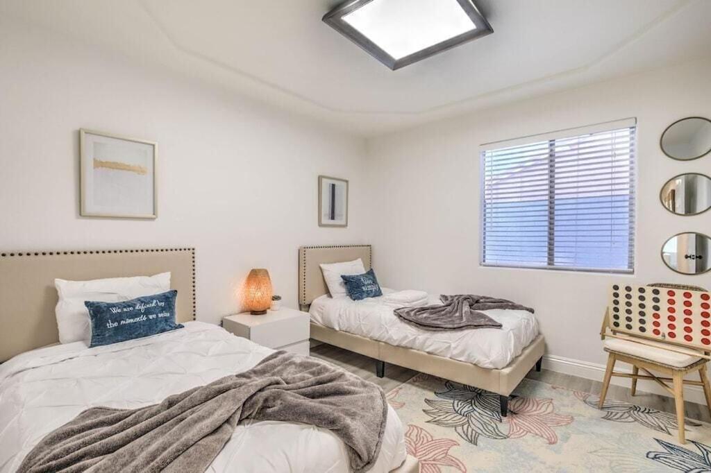 Cozy Desert Retreat - Pool, Spa, Views Henderson Εξωτερικό φωτογραφία